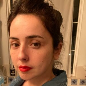 Meet your Posher, Yana